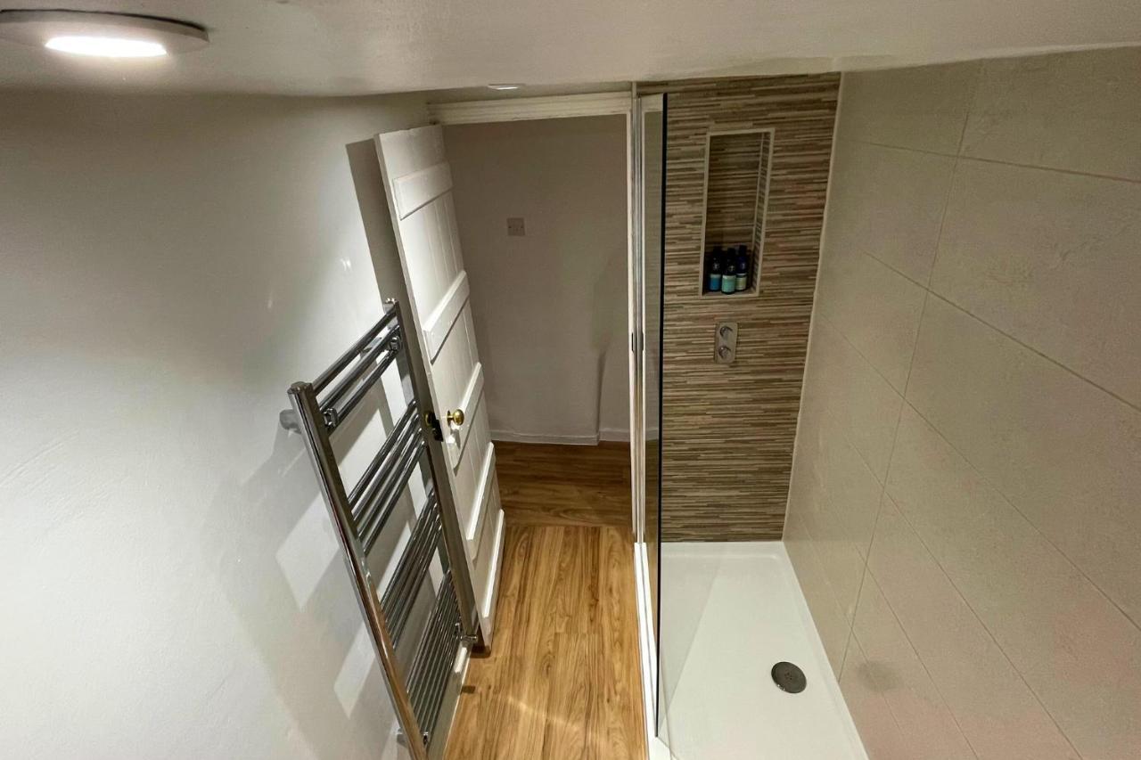 Stunning Luxury Apartment In Central Лімінгтон Екстер'єр фото