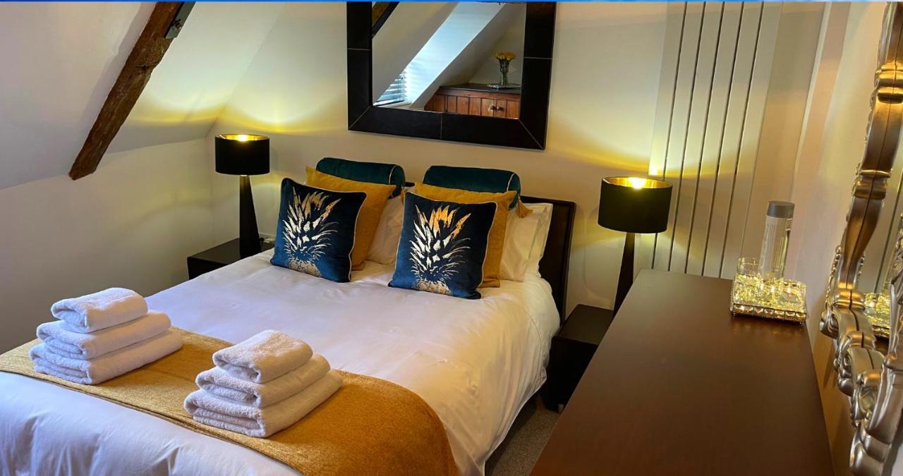 Stunning Luxury Apartment In Central Лімінгтон Екстер'єр фото